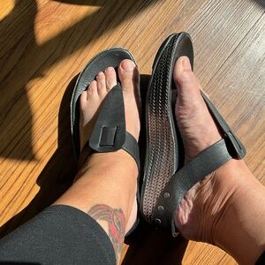 Fitflop Leather Thong Sandal Size 9
